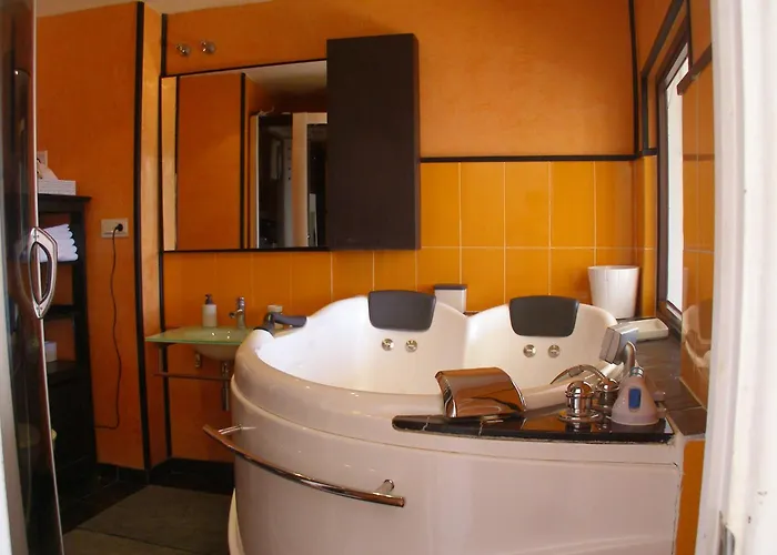 隆达视野酒店 龙达